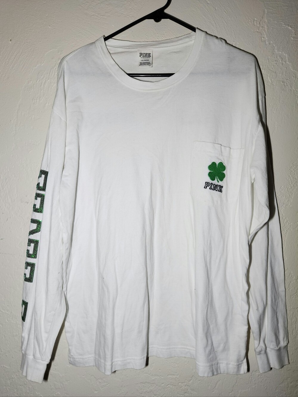PINK Victoria's Secret Size L Irish It Was Happy Hour Limited Ed Long Sleeve
